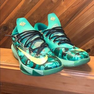 Nike Kevin Durant Easter 6